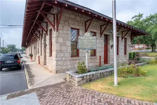 642 Kenilworth Cir, Stone Mountain, GA 30083 - Photo 57