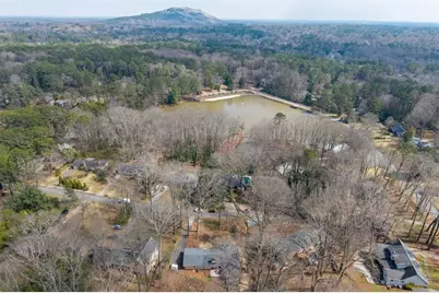 642 Kenilworth Circle, Stone Mountain, GA 30083 - Photo 47