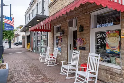 642 Kenilworth Circle, Stone Mountain, GA 30083 - Photo 57