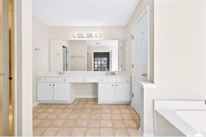 1585 Highland Farm Drive, Suwanee, GA 30024 - Photo 19