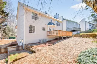 1585 Highland Farm Dr, Suwanee, GA 30024 - Photo 35