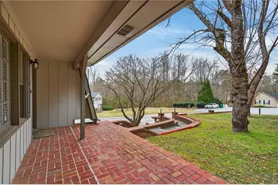 155 Chickasaw Run, Woodstock, GA 30188 - Photo 17