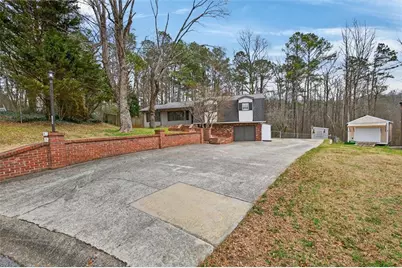 155 Chickasaw Run, Woodstock, GA 30188 - Photo 3