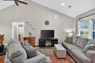 128 Tabitha Page Ln, Toccoa, GA 30577 - Photo 9