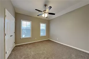 374 Oak Springs Dr, Lawrenceville, GA 30043 - Photo 15