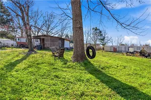 181 Rockwood Ln, Locust Grove, GA 30248 - Photo 3