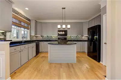 2848 Loftview Square #5, Atlanta, GA 30339 - Photo 15