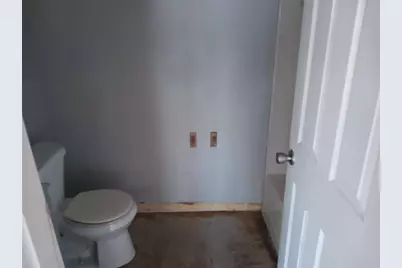 5135 Hilltop Drive, Union City, GA 30291 - Photo 7