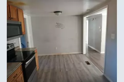 5135 Hilltop Drive, Union City, GA 30291 - Photo 9