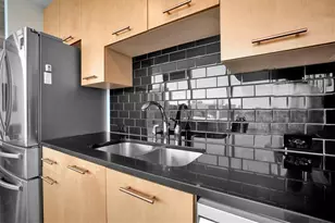 3324 Peachtree Rd NE, Atlanta, GA 30326 - Photo 13