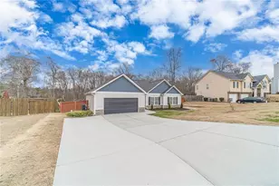 1587 Pointe S Cir, Bethlehem, GA 30620 - Photo 3