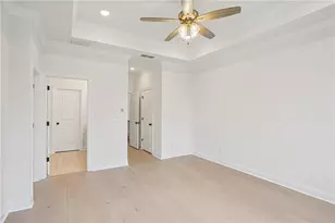 1017 Crown Oak St, Johns Creek, GA 30022 - Photo 17