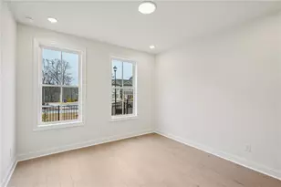 1017 Crown Oak St, Johns Creek, GA 30022 - Photo 27