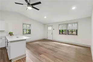 179 George Revell St, Senoia, GA 30276 - Photo 3