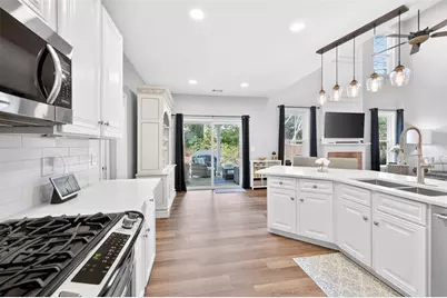 1461 Gateview Way, Marietta, GA 30062 - Photo 17