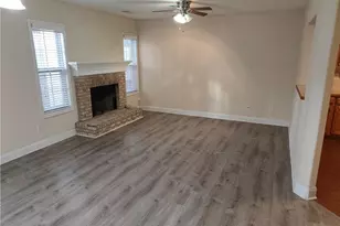 3224 Glenloch Pl, Lawrenceville, GA 30044 - Photo 3