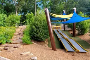 5635 Lake Forrest Dr, Sandy Springs, GA 30342 - Photo 13