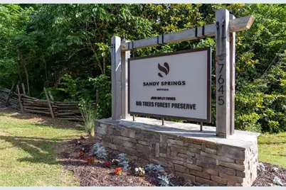 5635 Lake Forrest Drive, Sandy Springs, GA 30342 - Photo 21