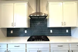 405 Crimson Feather Dr, Jefferson, GA 30549 - Photo 9