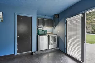 125 Meadowview Cir, Tyrone, GA 30290 - Photo 25