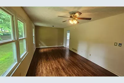 125 Meadowview Circle, Tyrone, GA 30290 - Photo 17