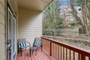 1972 Cobblestone Cir NE, Atlanta, GA 30319 - Photo 11