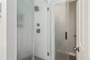 1972 Cobblestone Cir NE, Atlanta, GA 30319 - Photo 19