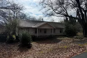 5621 Church St, Flowery Branch, GA 30542 - Photo 3