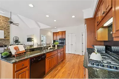 3682 Gatehurst Court SE, Smyrna, GA 30080 - Photo 17