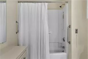 300 Johnson Ferry Road NE, Sandy Springs, GA 30328 - Photo 27