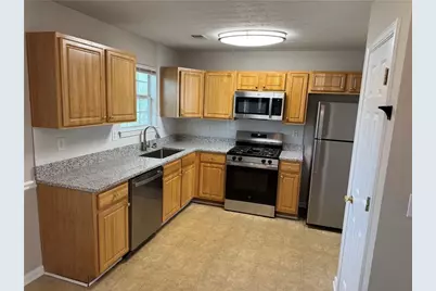 2816 Two Lakes Circle, South Fulton, GA 30349 - Photo 9