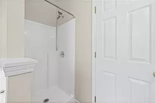 2816 Two Lakes Cir, South Fulton, GA 30349 - Photo 17