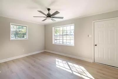 511 Lee Byrd Road, Loganville, GA 30052 - Photo 9