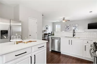 5425 Fieldfreen Drive, Cumming, GA 30028 - Photo 9