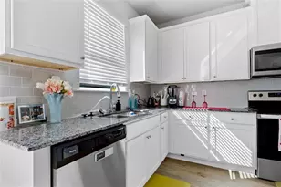 4006 Riverchess Dr SW, Atlanta, GA 30331 - Photo 9