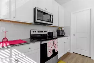 4006 Riverchess Dr SW, Atlanta, GA 30331 - Photo 11