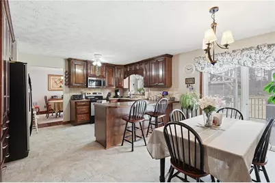 5730 Garden Walk, Flowery Branch, GA 30542 - Photo 17