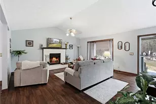 5730 Garden Walk, Flowery Branch, GA 30542 - Photo 9