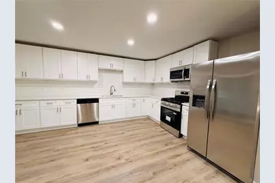 421 Safari Circle, Stone Mountain, GA 30083 - Photo 7