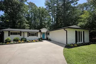 421 Safari Cir, Stone Mountain, GA 30083 - Photo 1