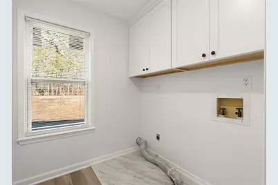 1397 Bentley Woods Trail, Lithonia, GA 30058 - Photo 9
