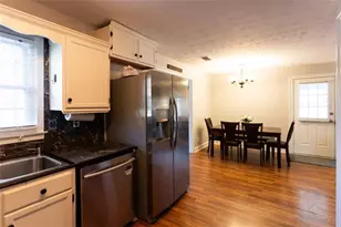 809 Parker Ct, Monroe, GA 30656 - Photo 7