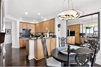 700 Park Regency Place NE #2403, Atlanta, GA 30326 - Photo 21