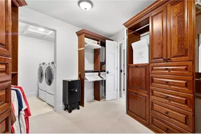 700 Park Regency Place NE #2403, Atlanta, GA 30326 - Photo 37