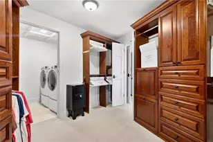 700 Park Regency Pl NE, Atlanta, GA 30326 - Photo 37