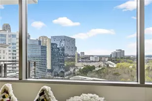 700 Park Regency Pl NE, Atlanta, GA 30326 - Photo 33