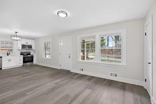 926 Green Valley Rd, Mableton, GA 30126 - Photo 3