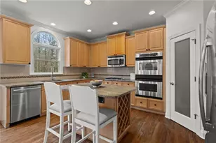 3640 Hamby Oaks Dr, Alpharetta, GA 30004 - Photo 17