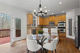 3640 Hamby Oaks Dr, Alpharetta, GA 30004 - Photo 19