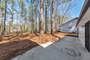 5112 Rocky Glen, Stone Mountain, GA 30088 - Photo 35